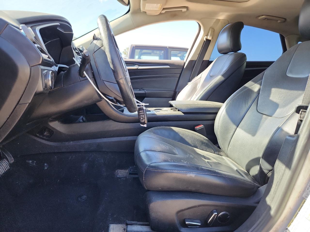 2019 Ford Fusion Titanium VIN: 3FA6P0K95KR217120 Lot: 89710045