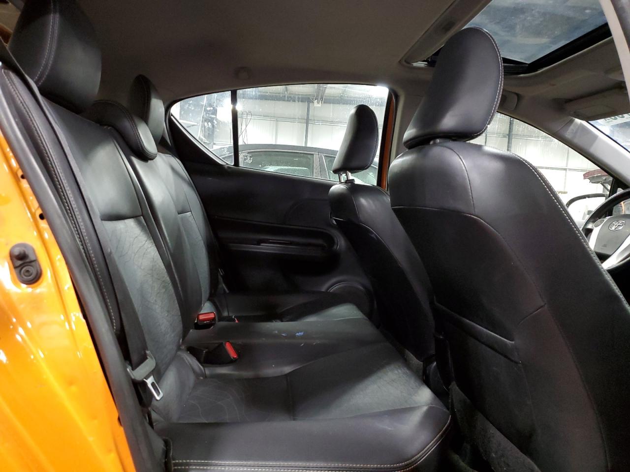 2015 Toyota Prius C VIN: JTDKDTB32F1091863 Lot: 90397735