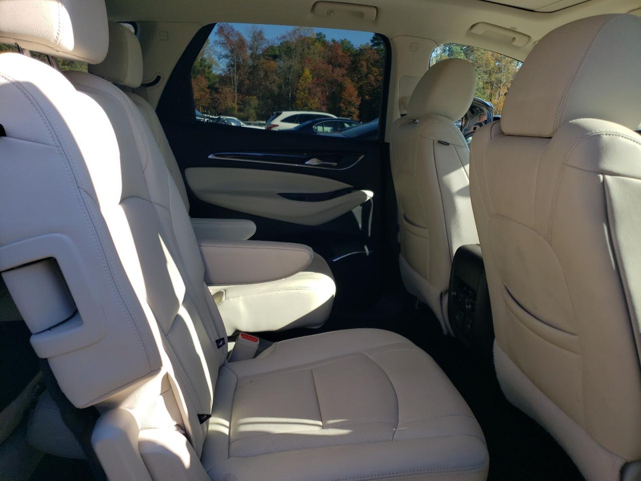 2022 Buick Enclave Premium VIN: 5GAEVBKW6NJ181936 Lot: 90059325