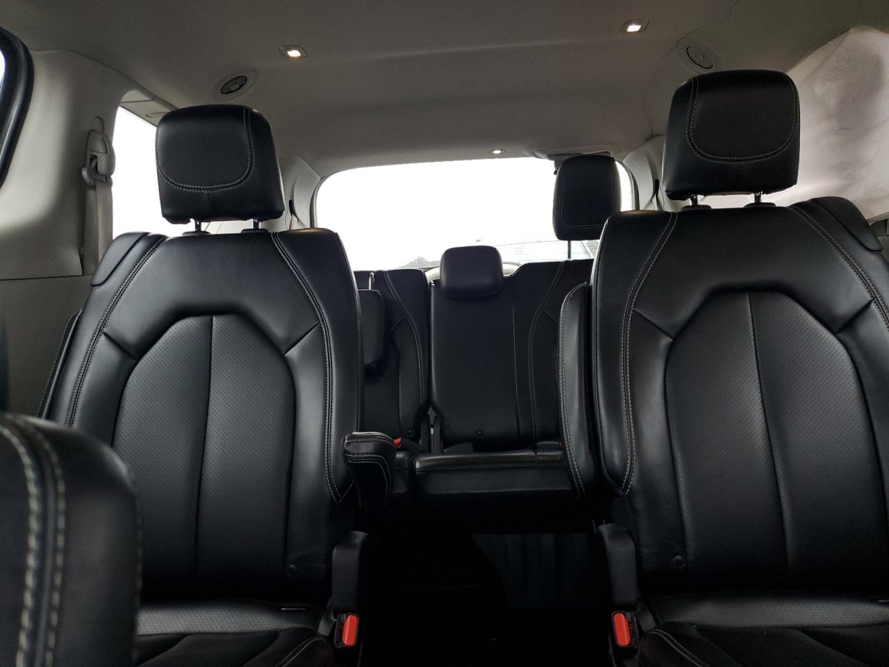 2020 Chrysler Voyager Lxi VIN: 2C4RC1DG4LR182355 Lot: 94651795