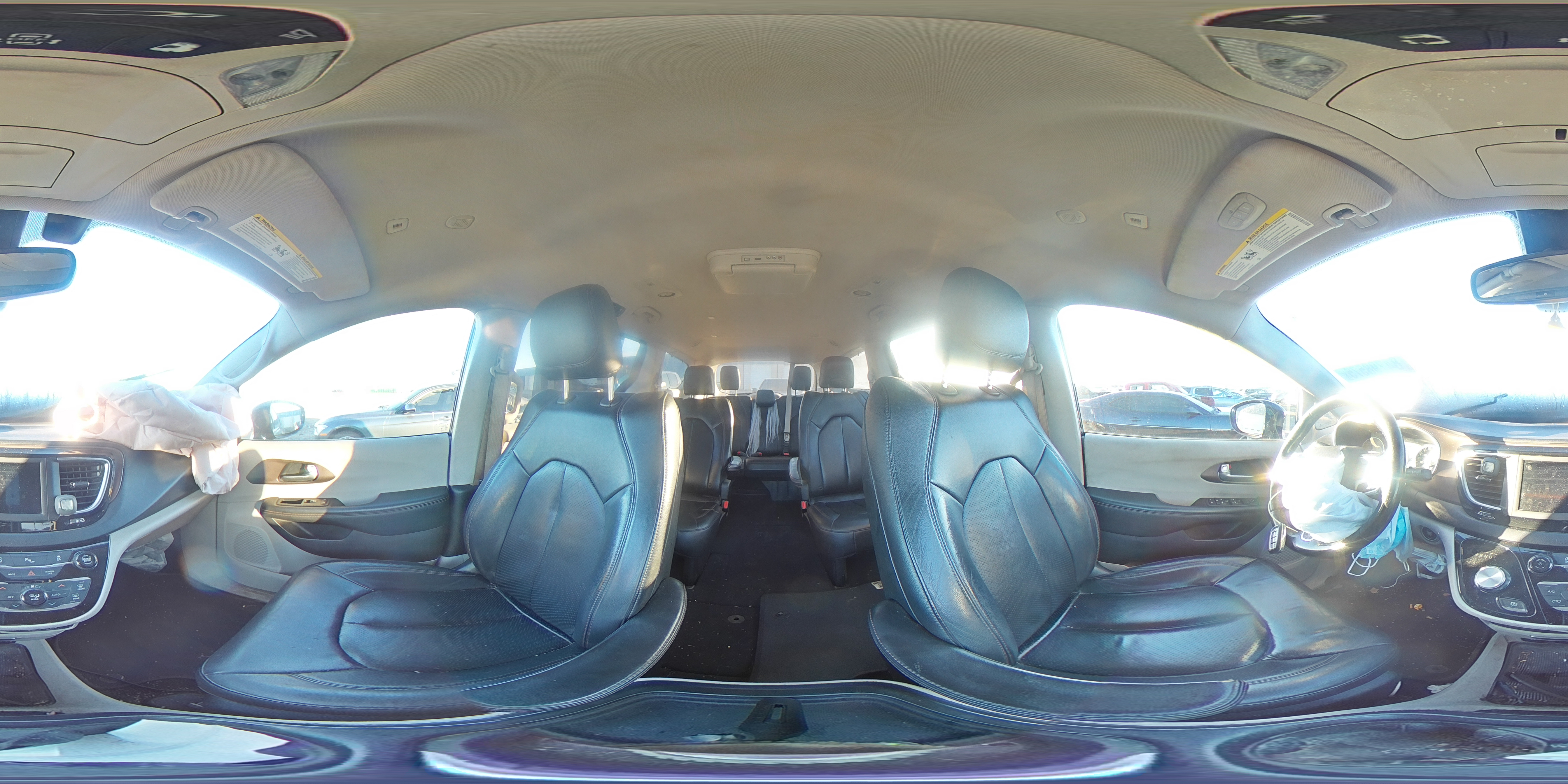 2019 Chrysler Pacifica Touring L VIN: 2C4RC1BG4KR549045 Lot: 84798575