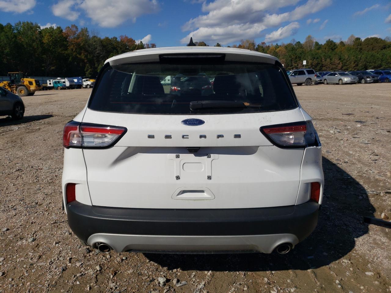 2022 Ford Escape S VIN: 1FMCU0F62NUA23479 Lot: 90743145
