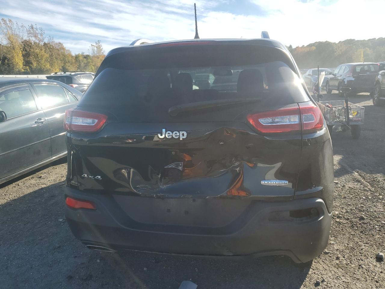 2017 Jeep Cherokee Latitude VIN: 1C4PJMCS3HW546767 Lot: 87366635