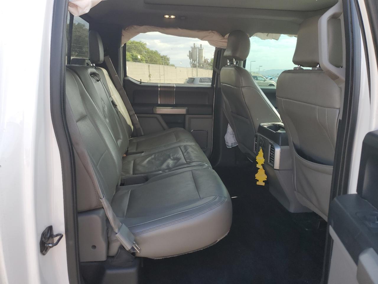 2015 Ford F150 Supercrew VIN: 1FTEW1CG4FFD09043 Lot: 86104875