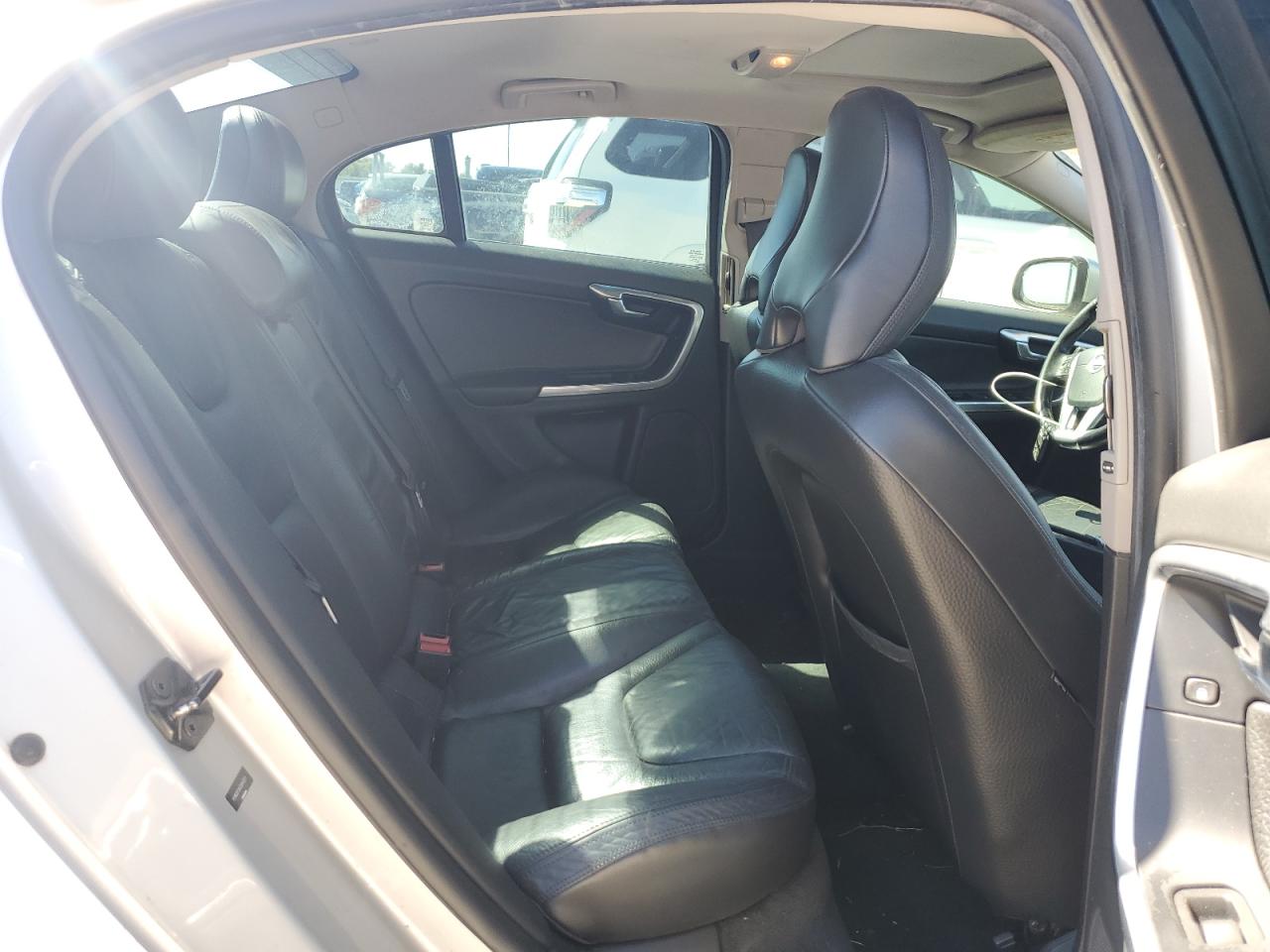 2012 Volvo S60 T5 VIN: YV1622FSXC2044373 Lot: 89435675