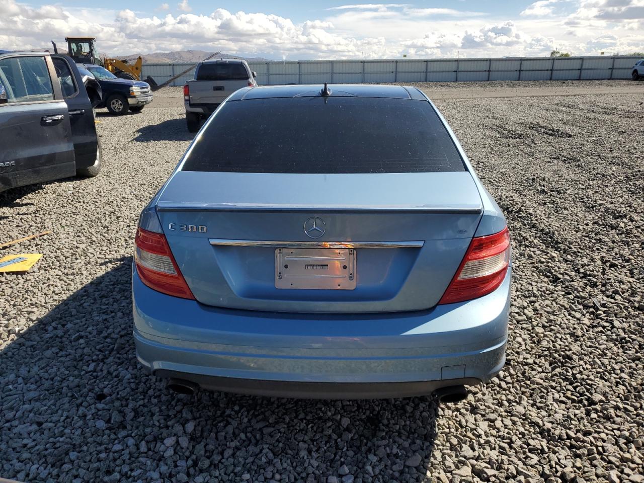 2010 Mercedes-Benz C 300 VIN: WDDGF5EB3AR096035 Lot: 82228595