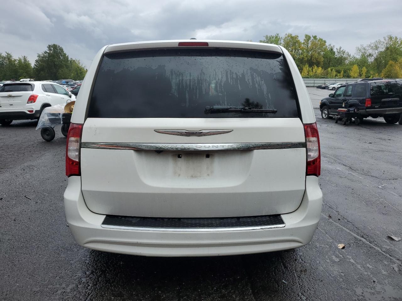 2014 Chrysler Town & Country Touring VIN: 2C4RC1BG0ER111613 Lot: 81973725