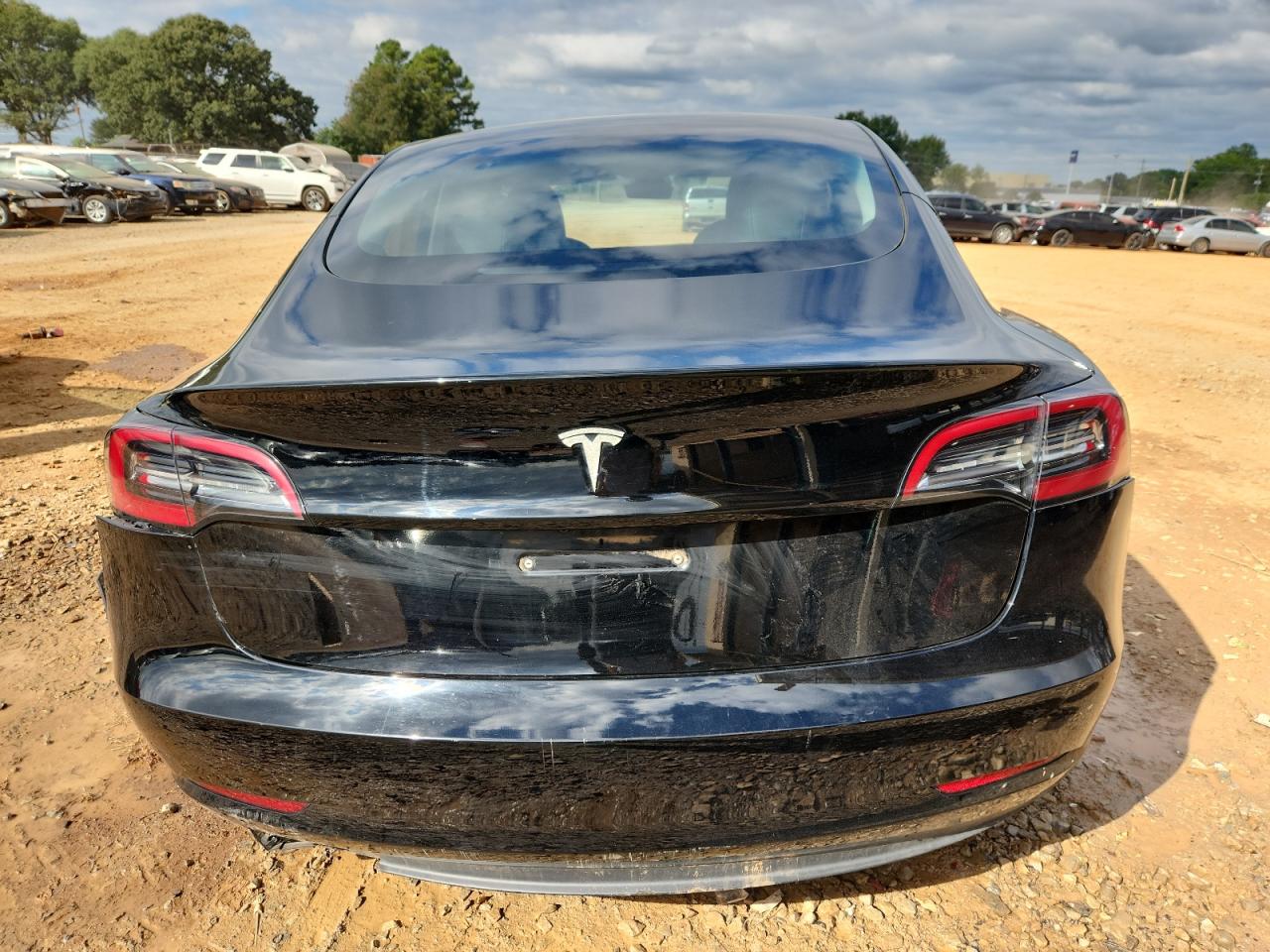 2023 Tesla Model 3 VIN: 5YJ3E1EA2PF591918 Lot: 85390355