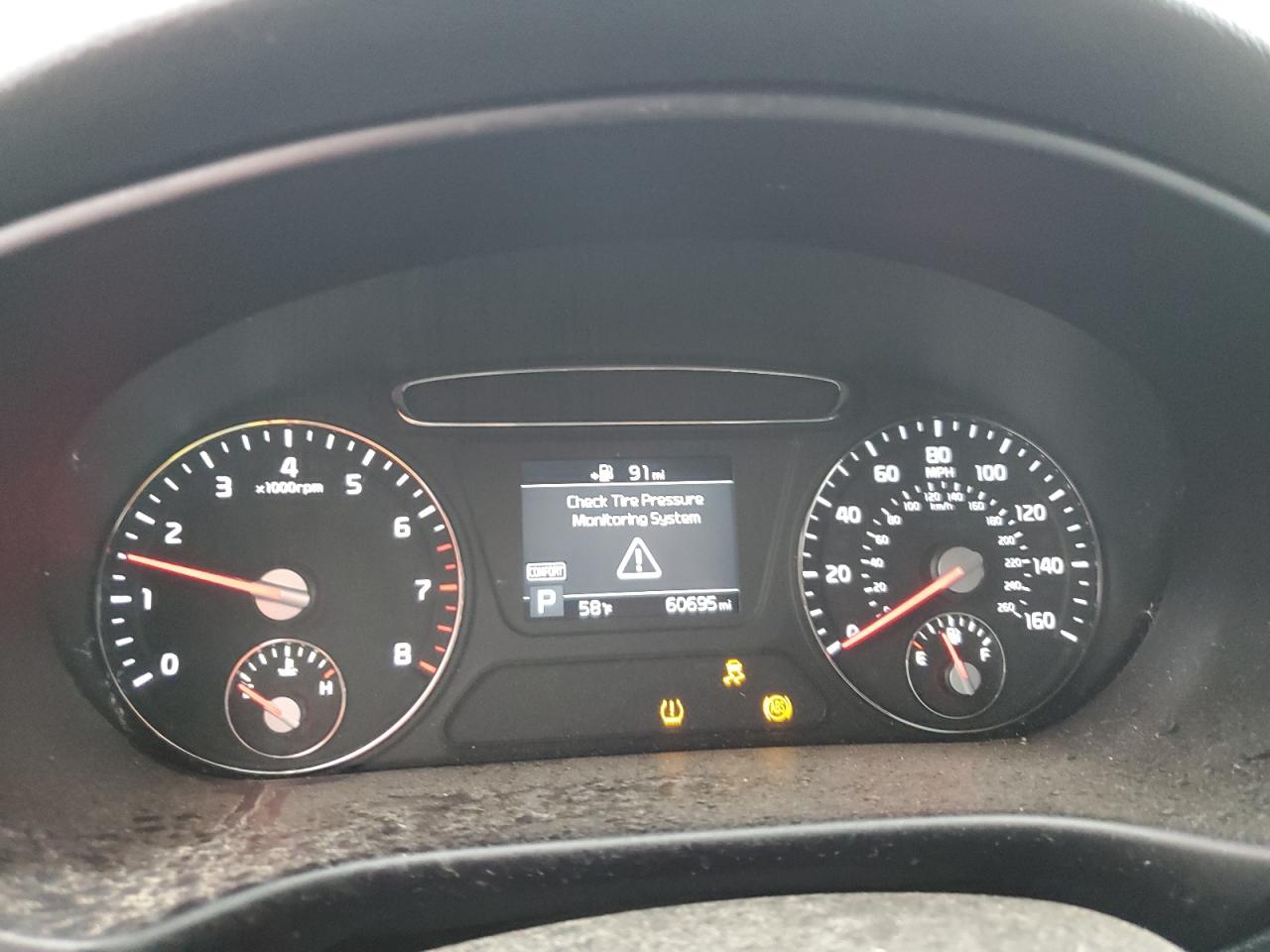 2019 Kia Sorento L VIN: 5XYPG4A31KG592774 Lot: 85468185