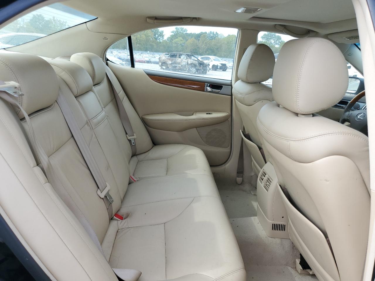 2005 Lexus Es 330 VIN: JTHBA30G255104258 Lot: 85495125