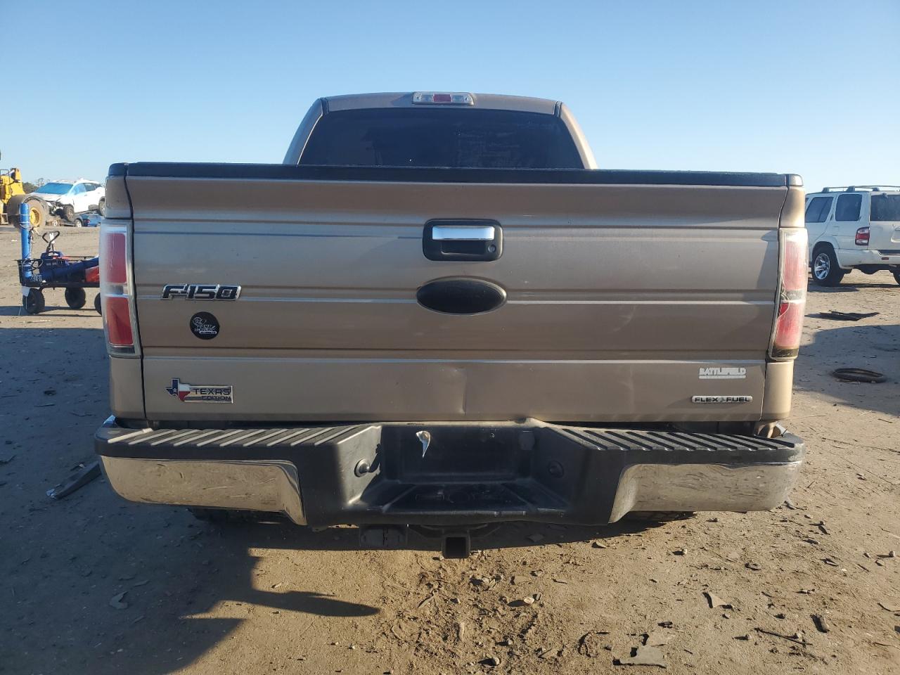 2012 Ford F150 Super Cab VIN: 1FTEX1CM7CKD30295 Lot: 82351345