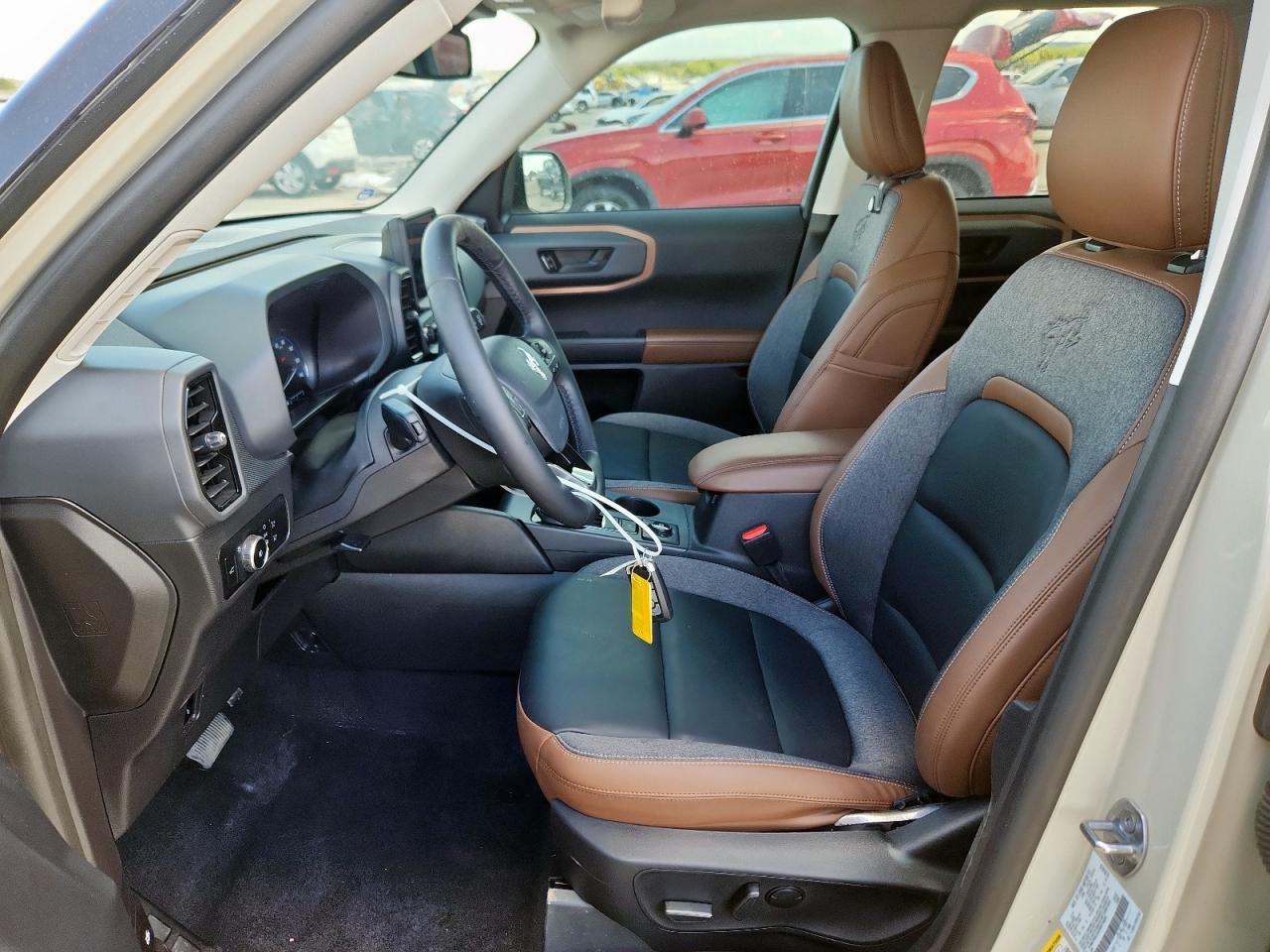 2024 Ford Bronco Sport Outer Banks VIN: 3FMCR9C6XRRE79690 Lot: 85548325