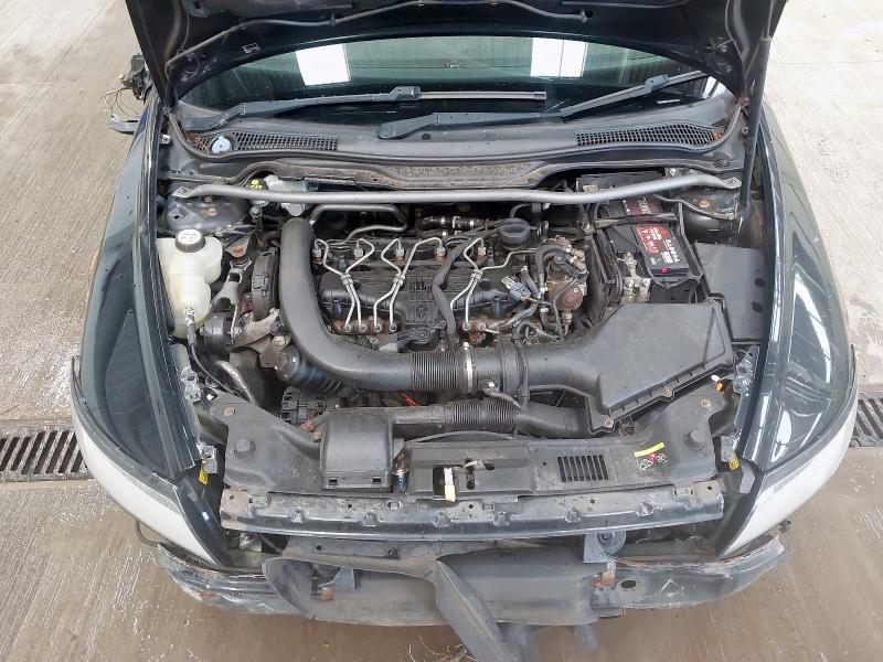 2011 VOLVO V50 D3 [150] SE 5DR