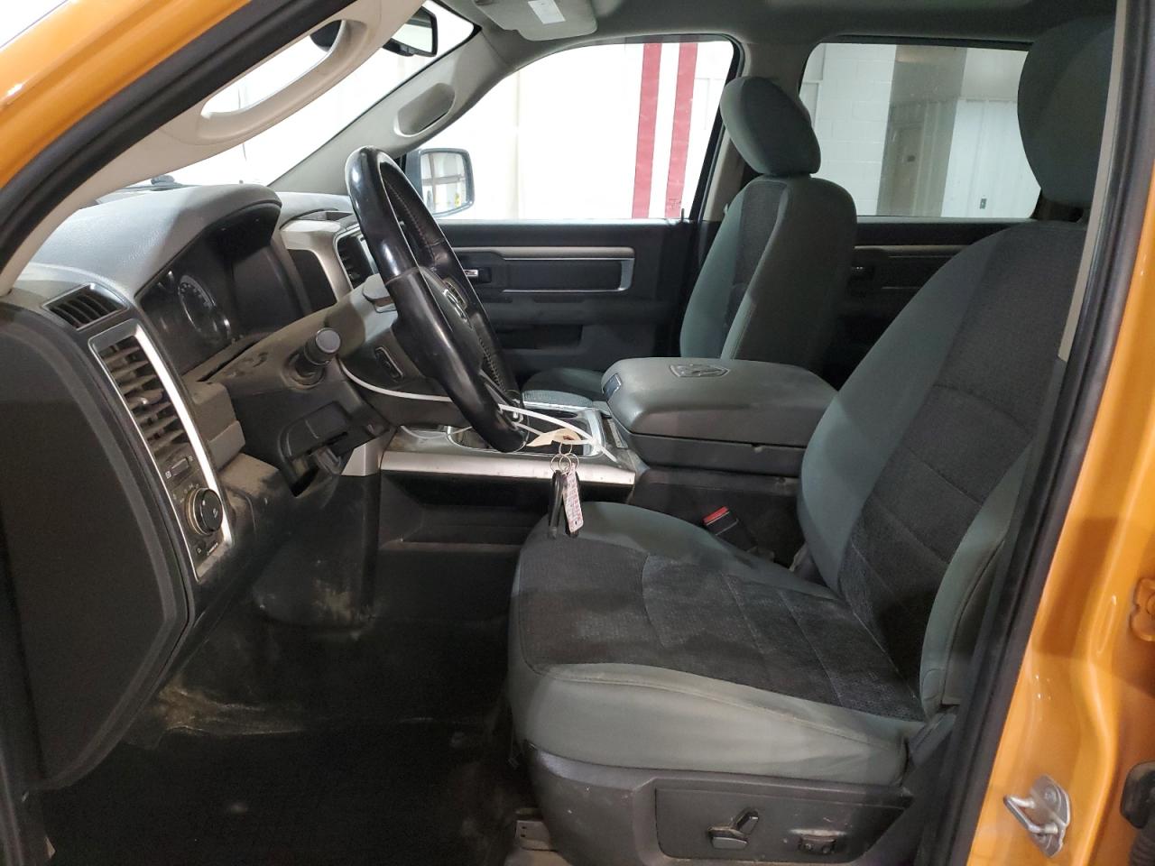 2016 Ram 1500 Slt VIN: 1C6RR7LT2GS402961 Lot: 90100795