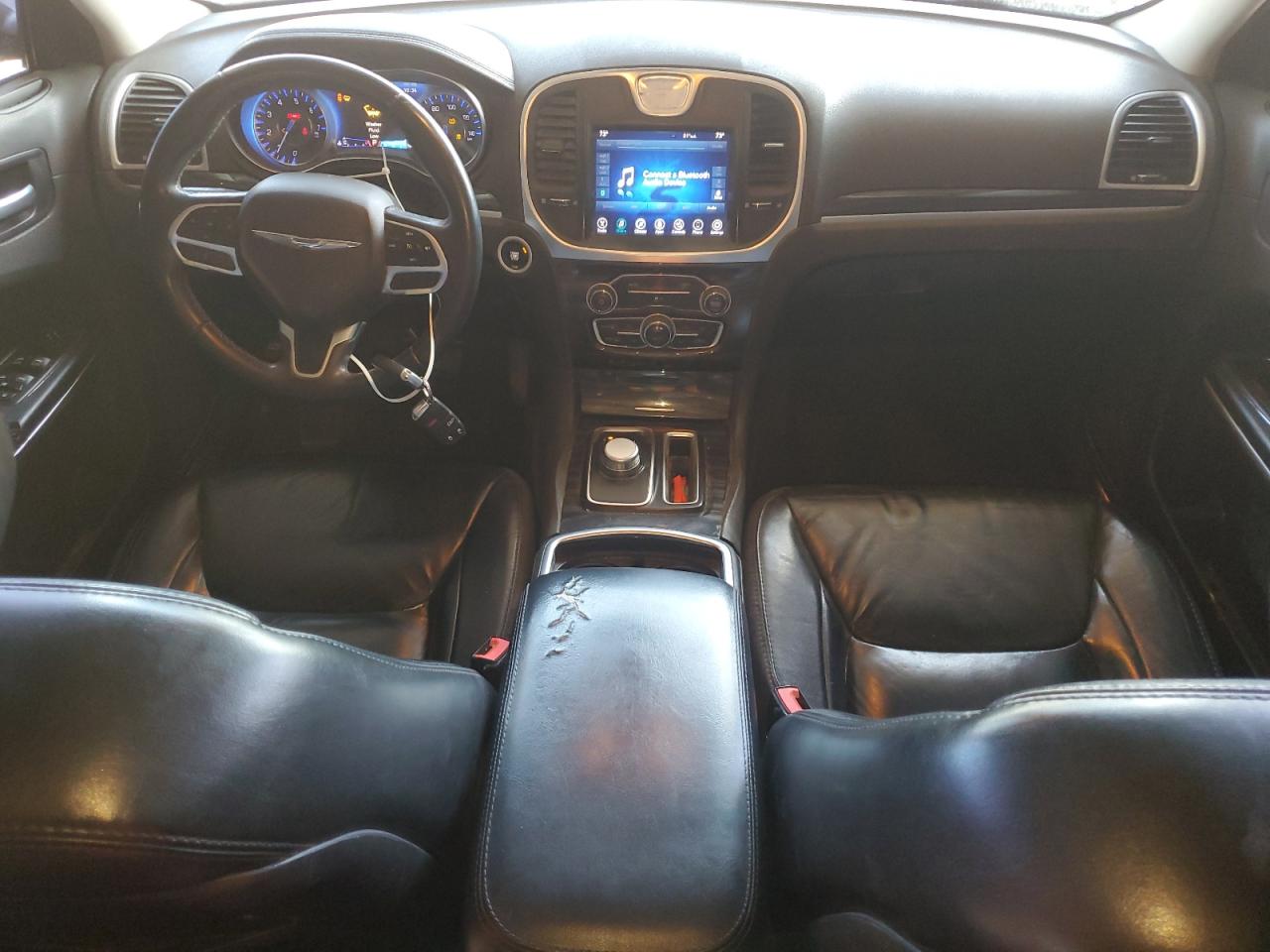 2017 Chrysler 300 Limited VIN: 2C3CCAAG9HH609878 Lot: 87484055