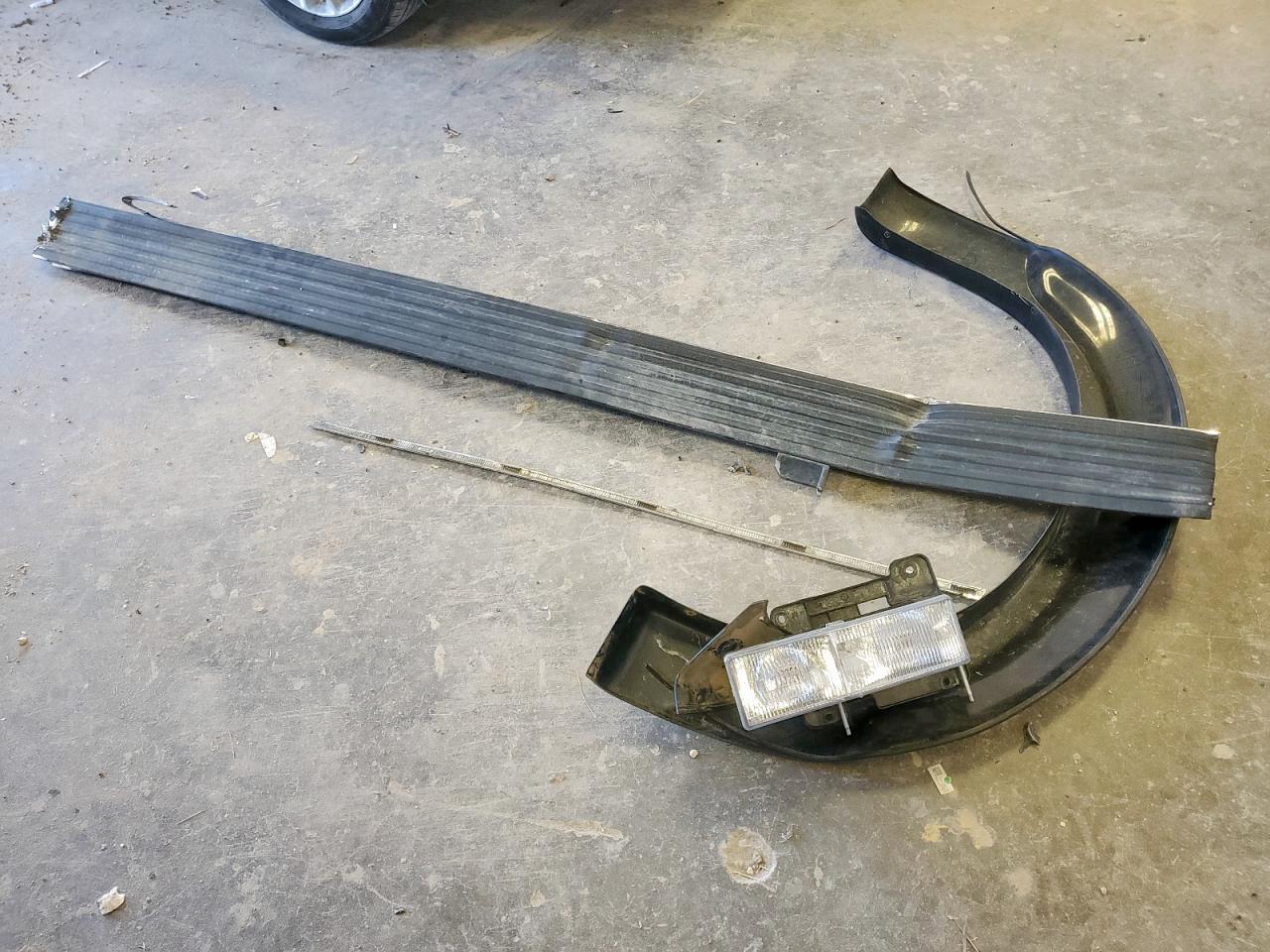 2024 Chevrolet Tahoe C1500 Premier VIN: 1GNSCSKD2RR182506 Lot: 82264755