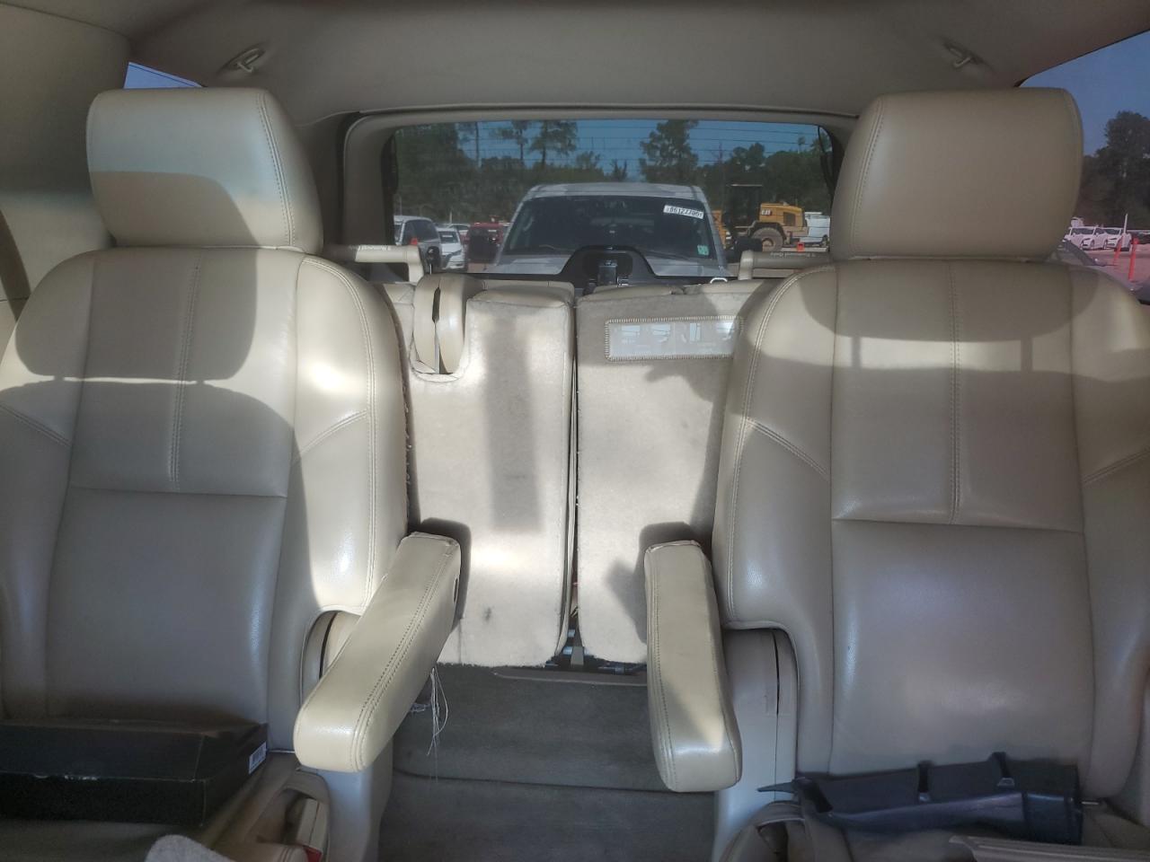 2014 GMC Yukon Slt VIN: 1GKS1CE04ER190215 Lot: 85530145