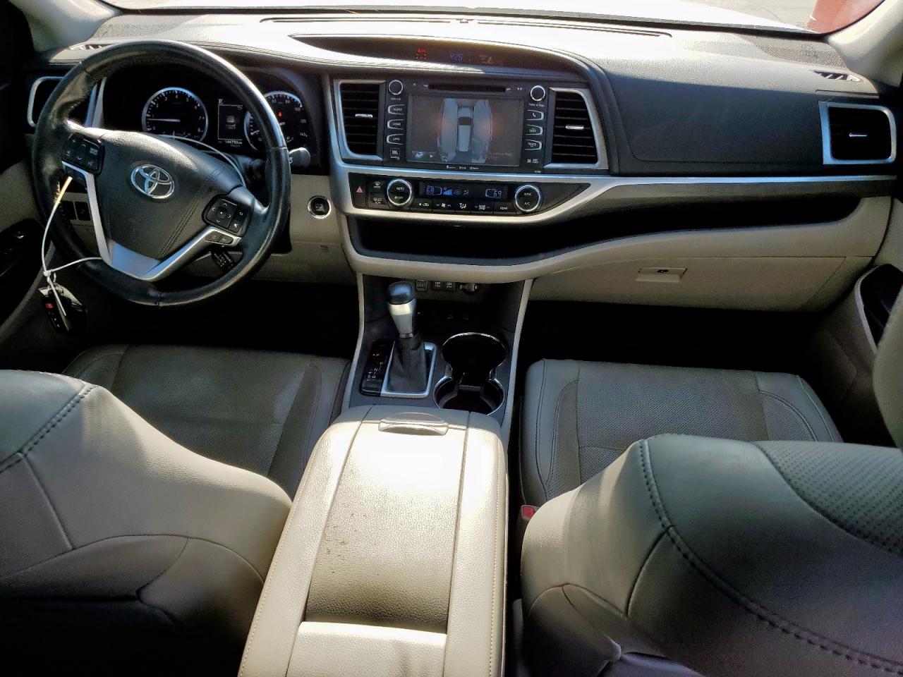 2017 Toyota Highlander Limited VIN: 5TDDZRFH3HS358565 Lot: 84708675