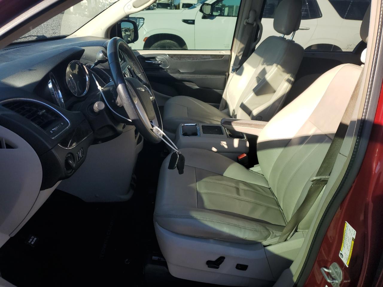 2013 Chrysler Town & Country Touring VIN: 2C4RC1BGXDR564796 Lot: 86650165