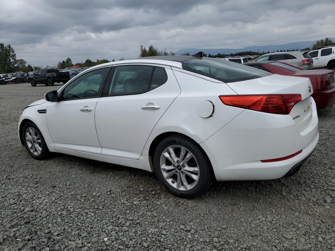 2011 Kia Optima Ex white null gas KNAGN4A62B5148633 photo #3