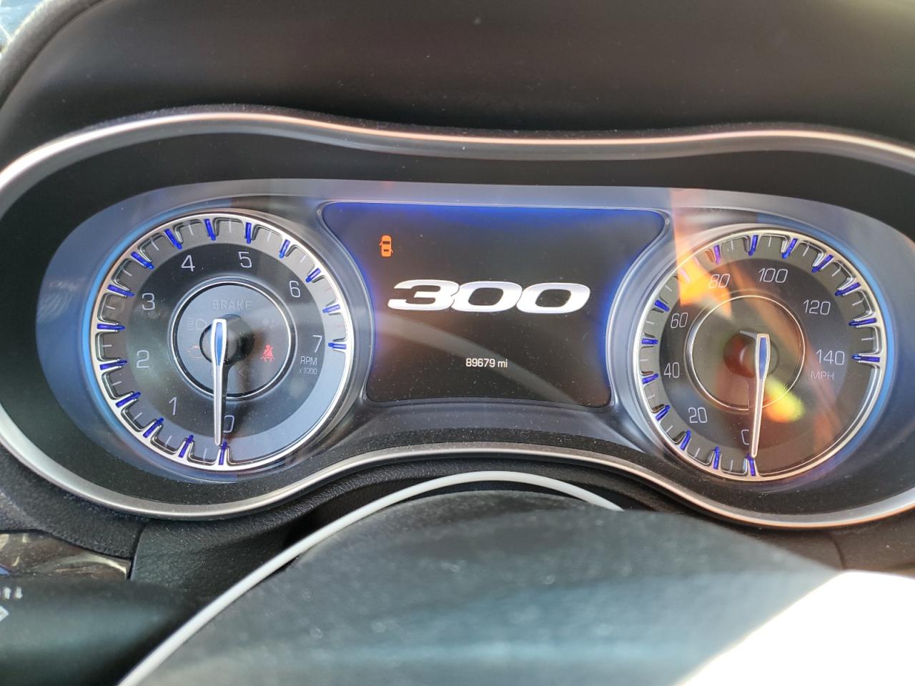 2015 Chrysler 300 Limited VIN: 2C3CCAAG1FH832817 Lot: 90476585