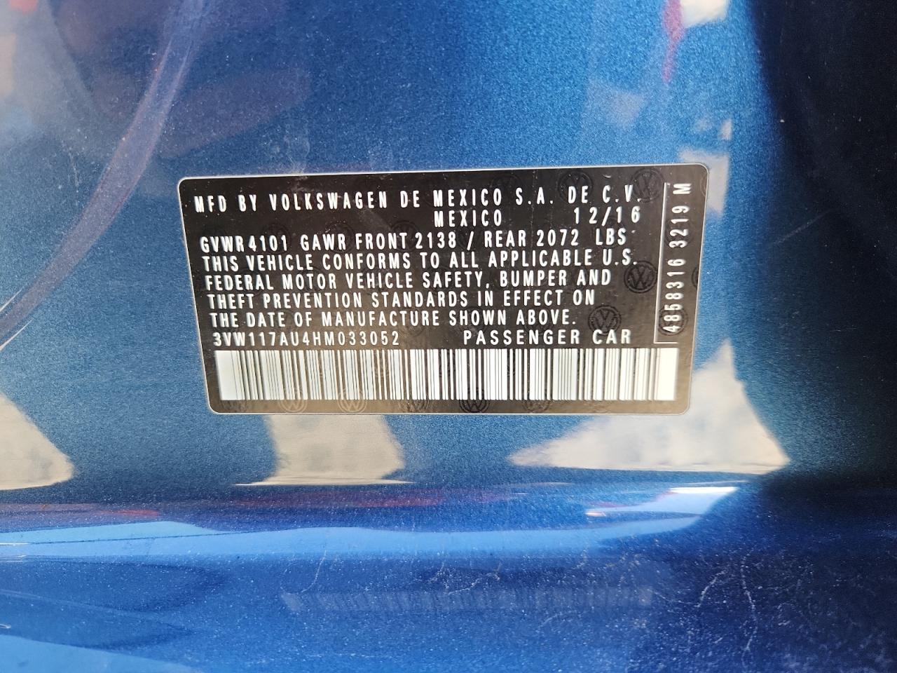 2017 Volkswagen Golf S VIN: 3VW117AU4HM033052 Lot: 82427885