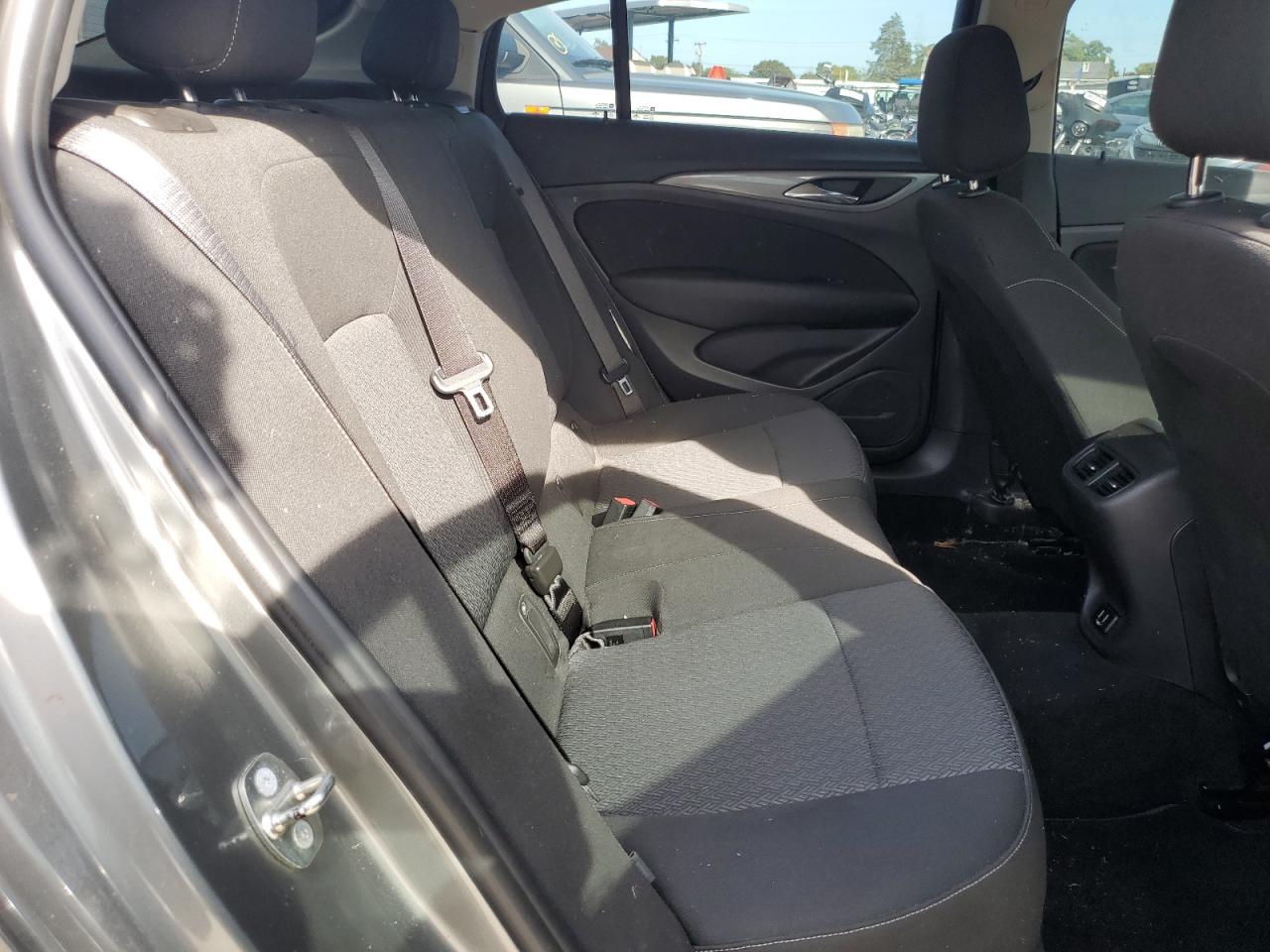 2018 Buick Regal Preferred VIN: W04GL6SX0J1123757 Lot: 84883975