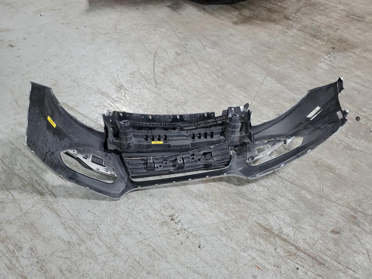 2016 Ford Escape Se VIN: 1FMCU9GXXGUB32853 Lot: 90106555