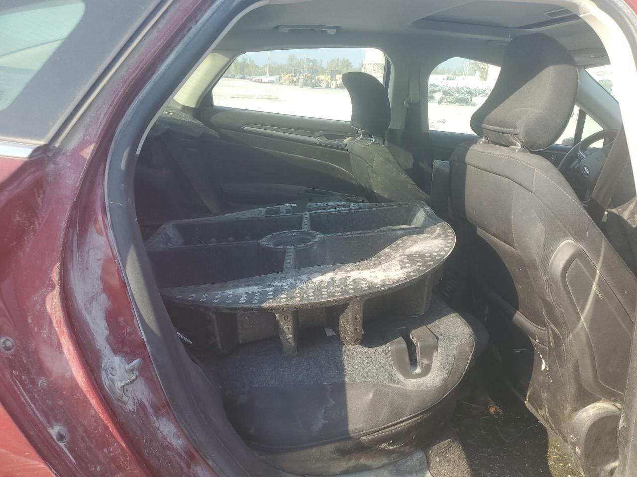 2015 Ford Fusion Se Hybrid VIN: 3FA6P0LU0FR305002 Lot: 86119305