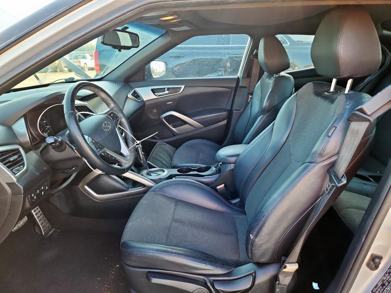 2016 Hyundai Veloster VIN: KMHTC6AD8GU303437 Lot: 85093785