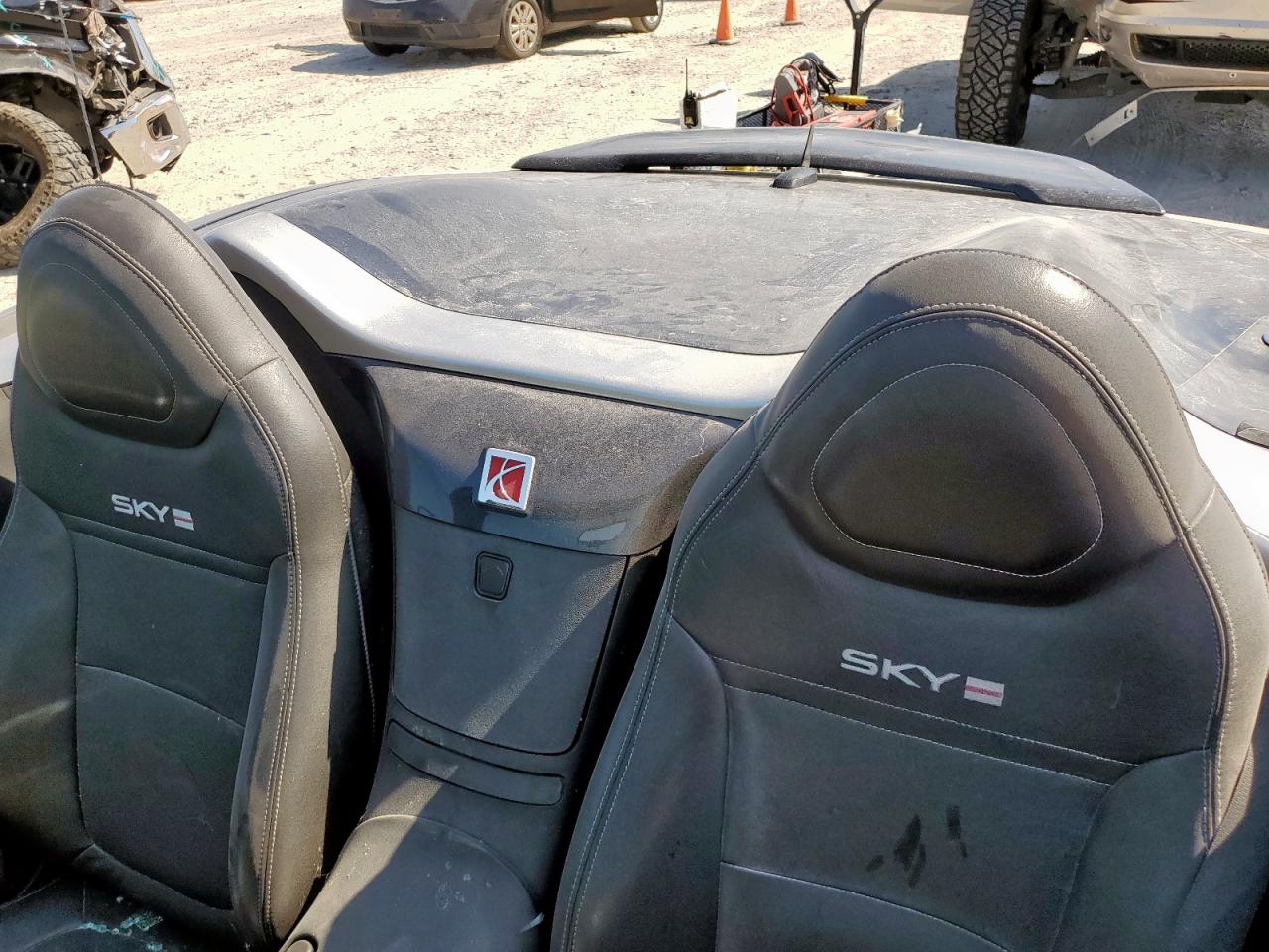 2008 Saturn Sky Redline VIN: 1G8MF35X78Y123972 Lot: 84431185