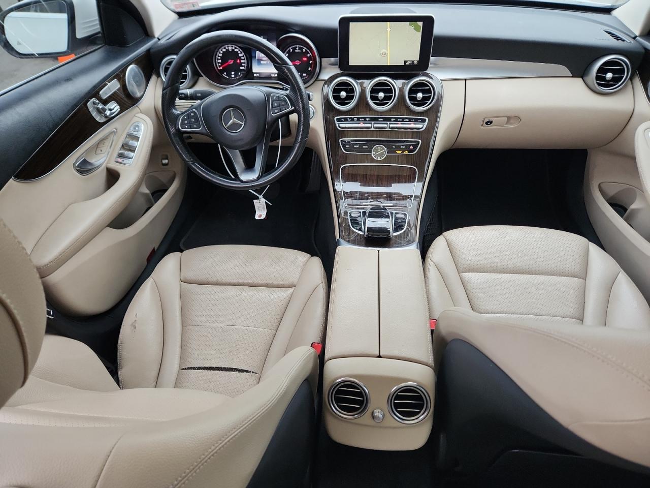 2016 Mercedes-Benz C 300 4Matic VIN: 55SWF4KB3GU152704 Lot: 84985645