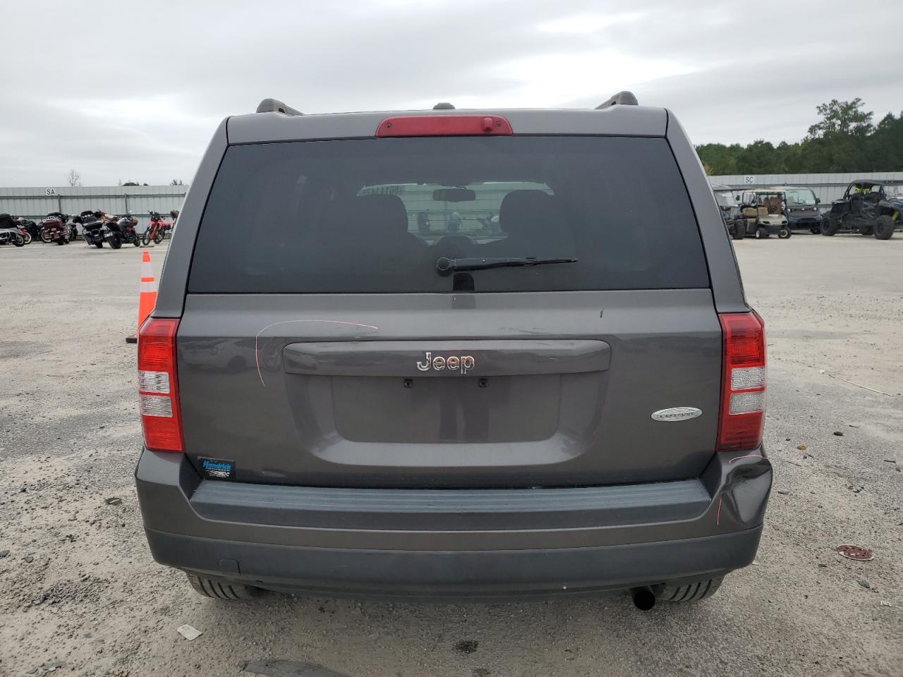 2015 Jeep Patriot Latitude VIN: 1C4NJPFB6FD297006 Lot: 86141475