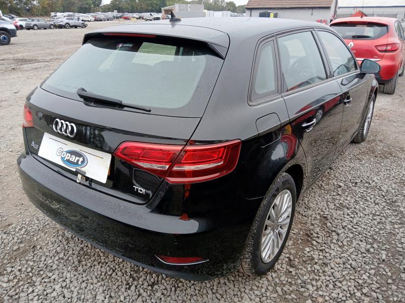2016 AUDI A3 SE TECHNIK TDI S-A 