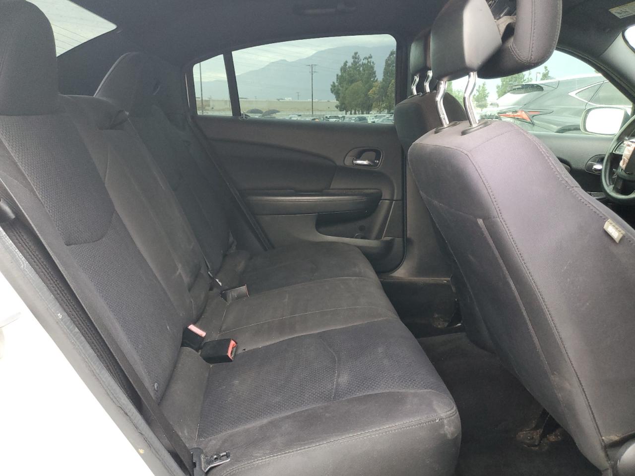 2014 Chrysler 200 Lx VIN: 1C3CCBAB1EN212274 Lot: 85919095