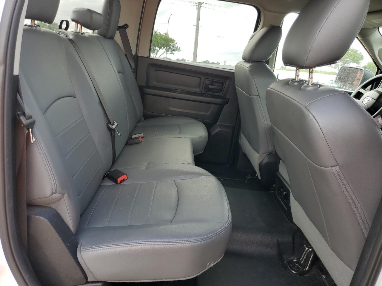 2017 Ram 1500 St VIN: 1C6RR7KT0HS813715 Lot: 86553685