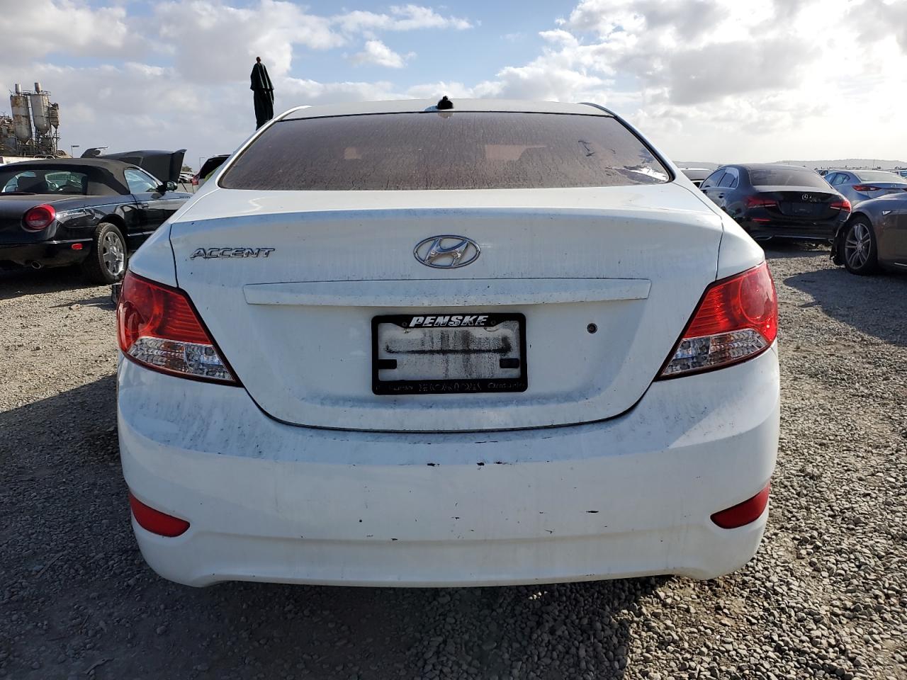 2013 Hyundai Accent Gls VIN: KMHCT4AE8DU521242 Lot: 82489655