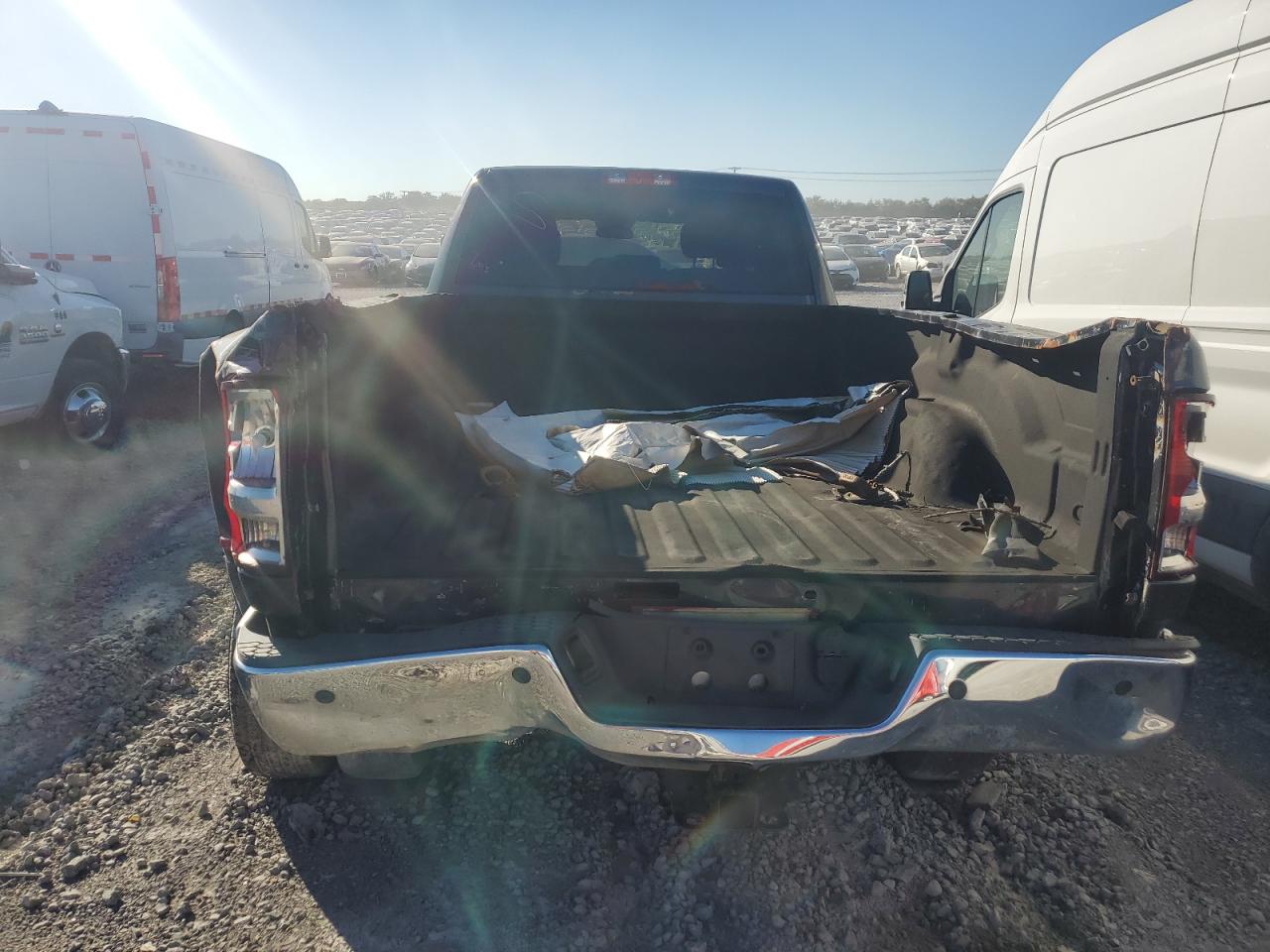 2018 Ram 3500 St VIN: 3C63RRGL8JG241462 Lot: 86214175