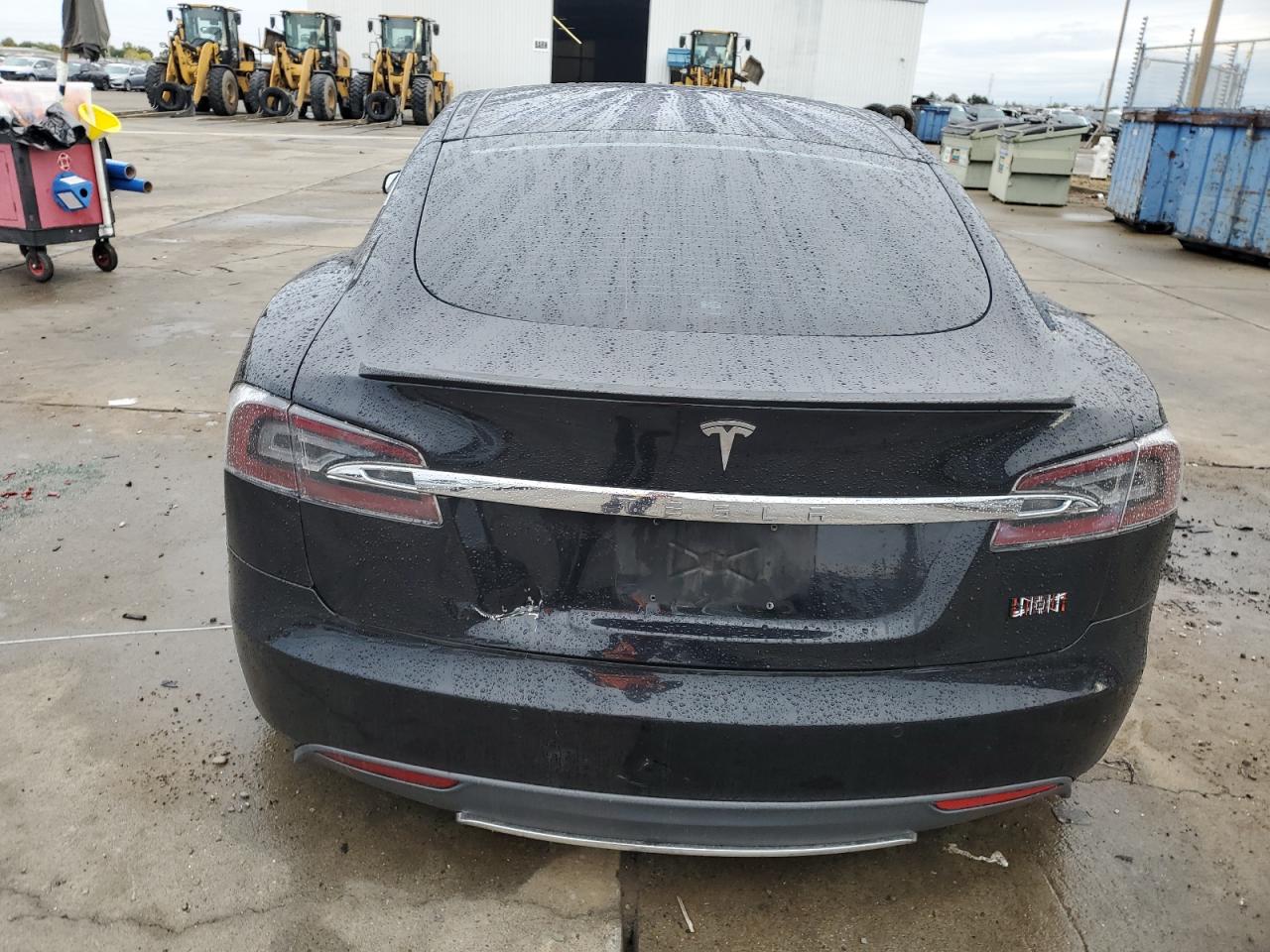 2016 Tesla Model S VIN: 5YJSA1E45GF136269 Lot: 86040095