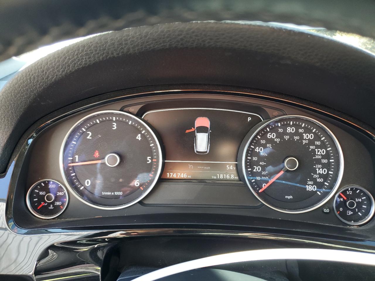 2013 Volkswagen Touareg V6 Tdi VIN: WVGEP9BP3DD012413 Lot: 84972005