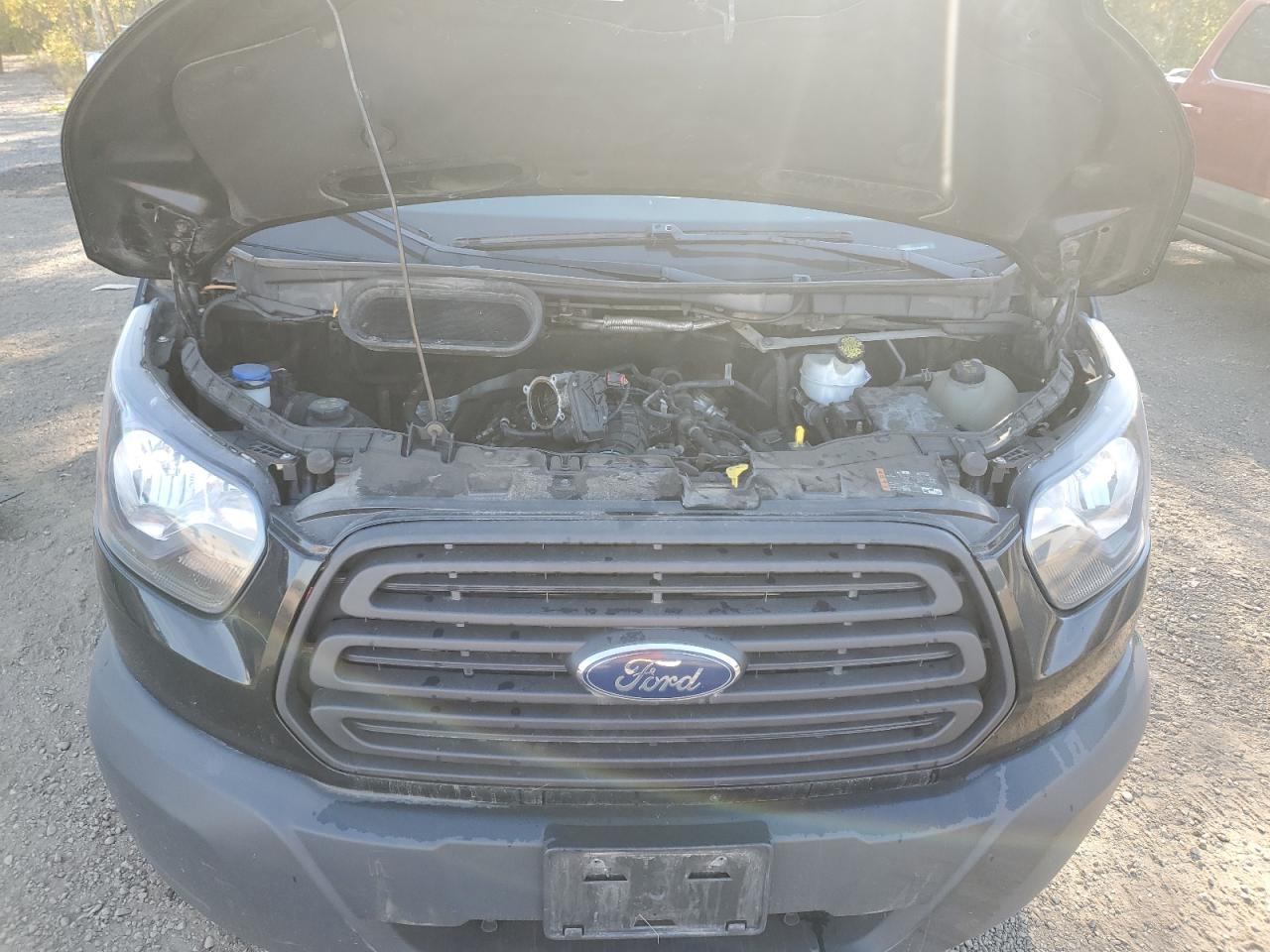 2018 Ford Transit T-250 VIN: 1FTYR3XG1JKA82825 Lot: 81981975