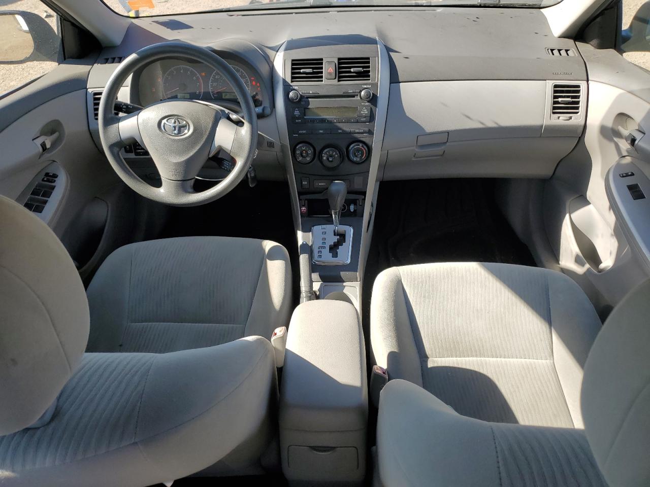 2010 Toyota Corolla Base VIN: 1NXBU4EEXAZ202875 Lot: 84925095