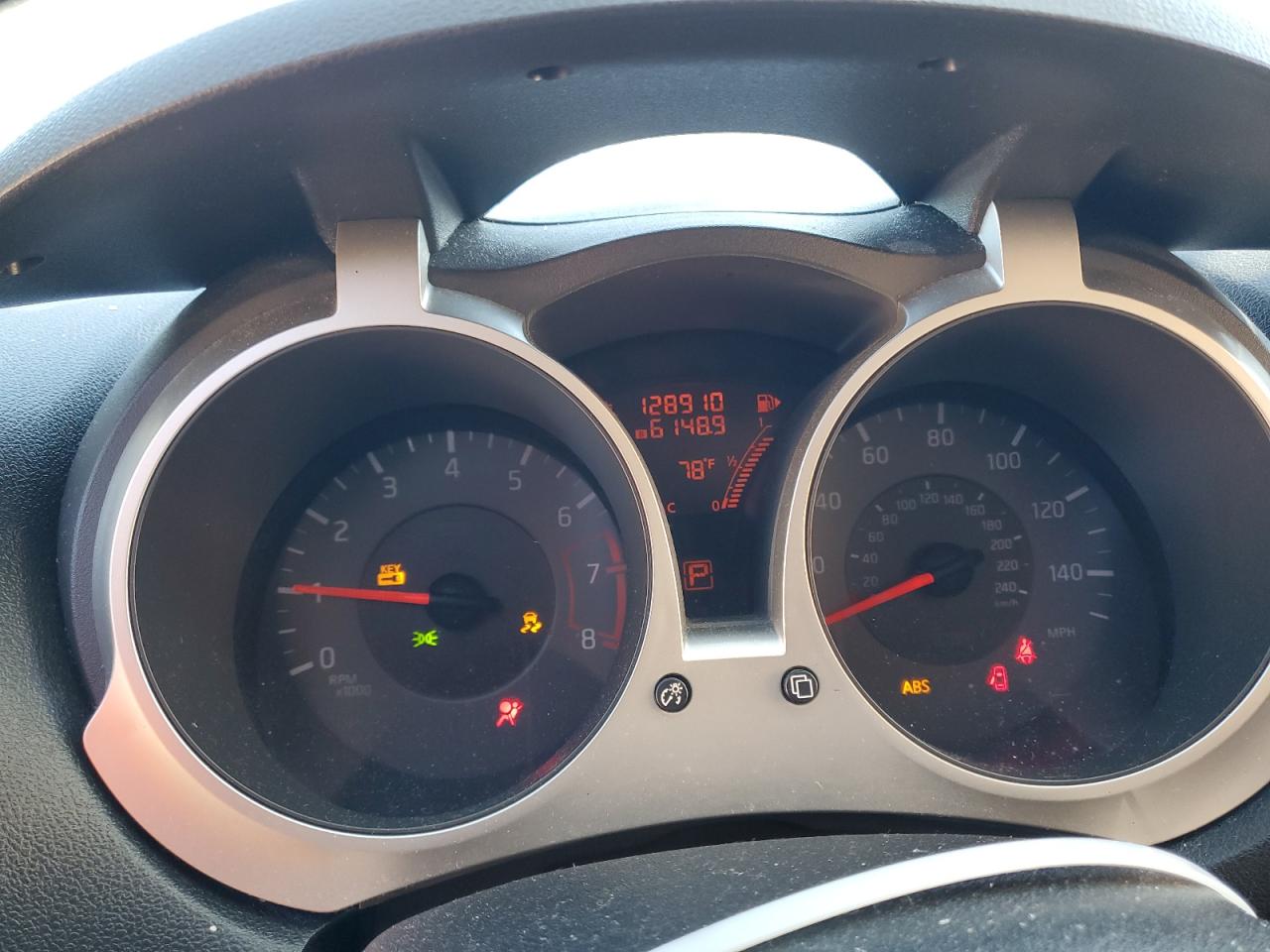 2014 Nissan Juke S VIN: JN8AF5MR5ET351473 Lot: 87400465