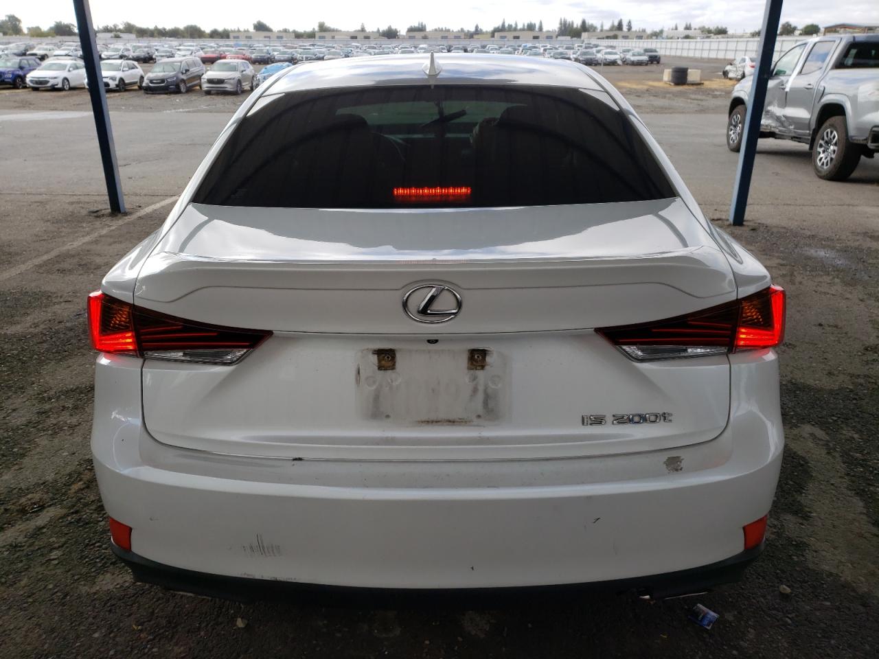 2017 Lexus Is 200T VIN: JTHBA1D24H5052784 Lot: 85191725