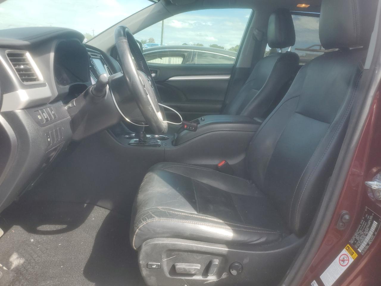 2017 Toyota Highlander Se VIN: 5TDKZRFH6HS233664 Lot: 84977415