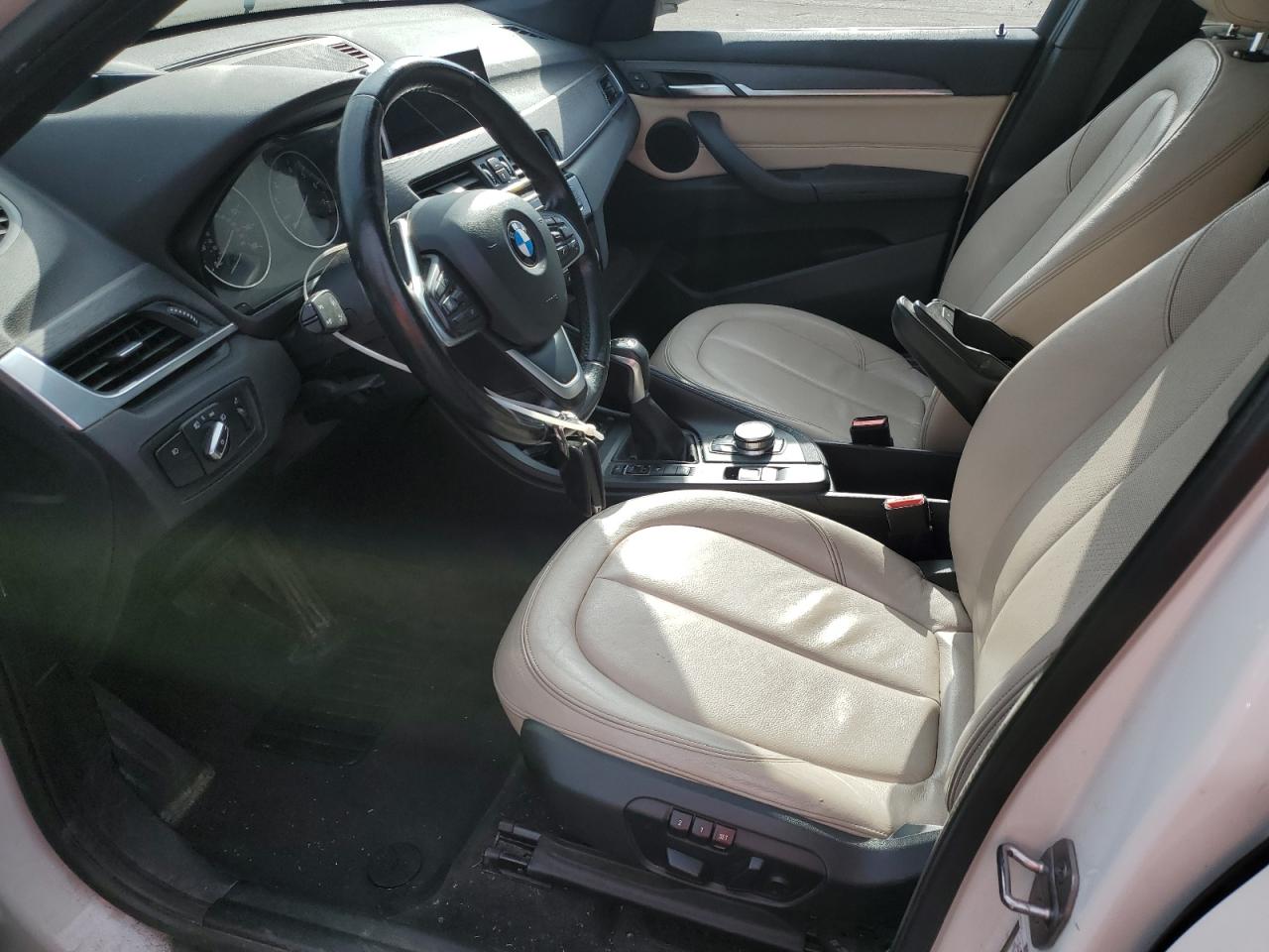 Фото: WBXHT3Z35H4A55028