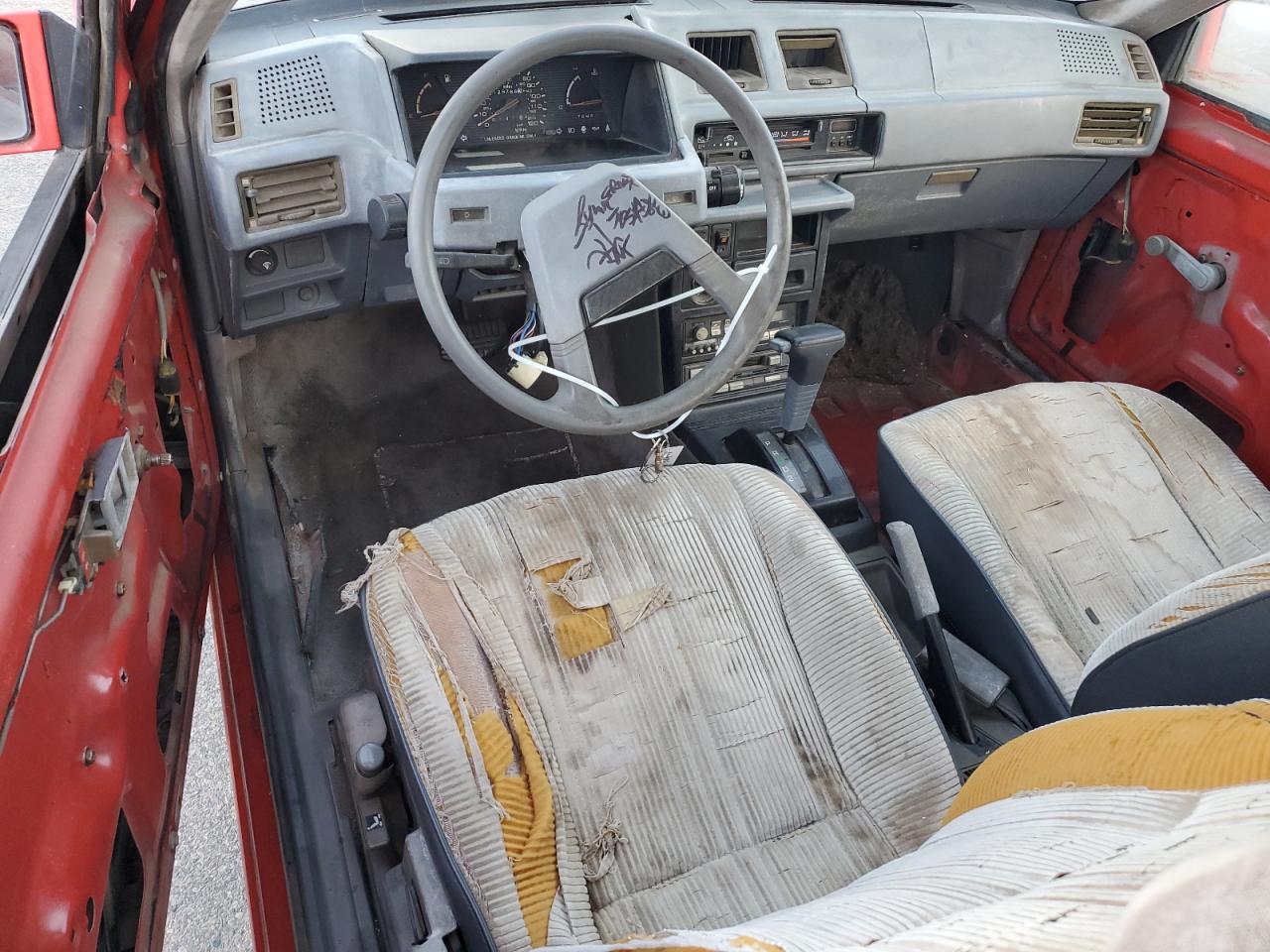 1988 Dodge Colt Dl VIN: JB3BA34K9JU080994 Lot: 84350235