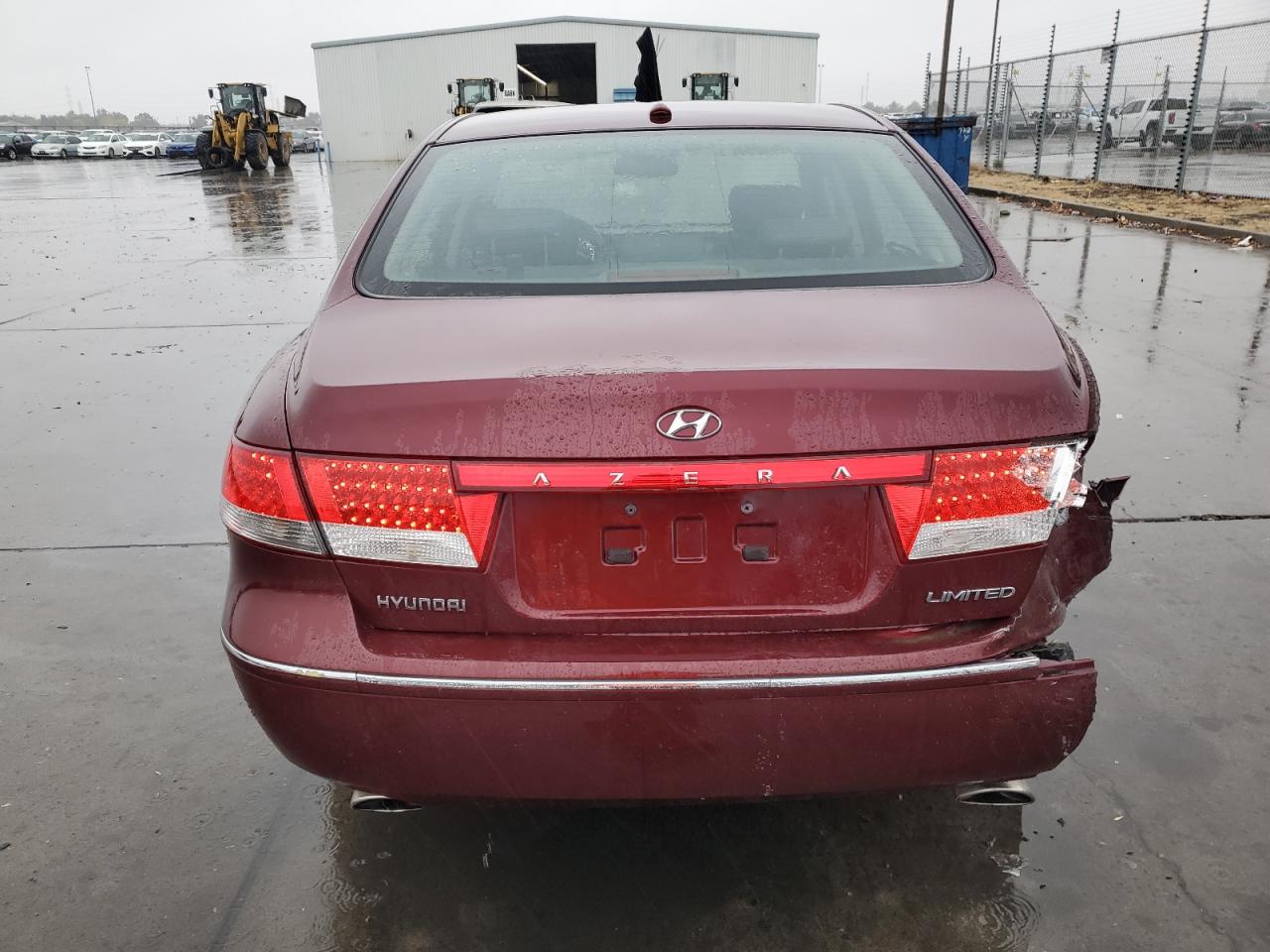 2008 Hyundai Azera Se VIN: KMHFC46F18A318621 Lot: 81954985