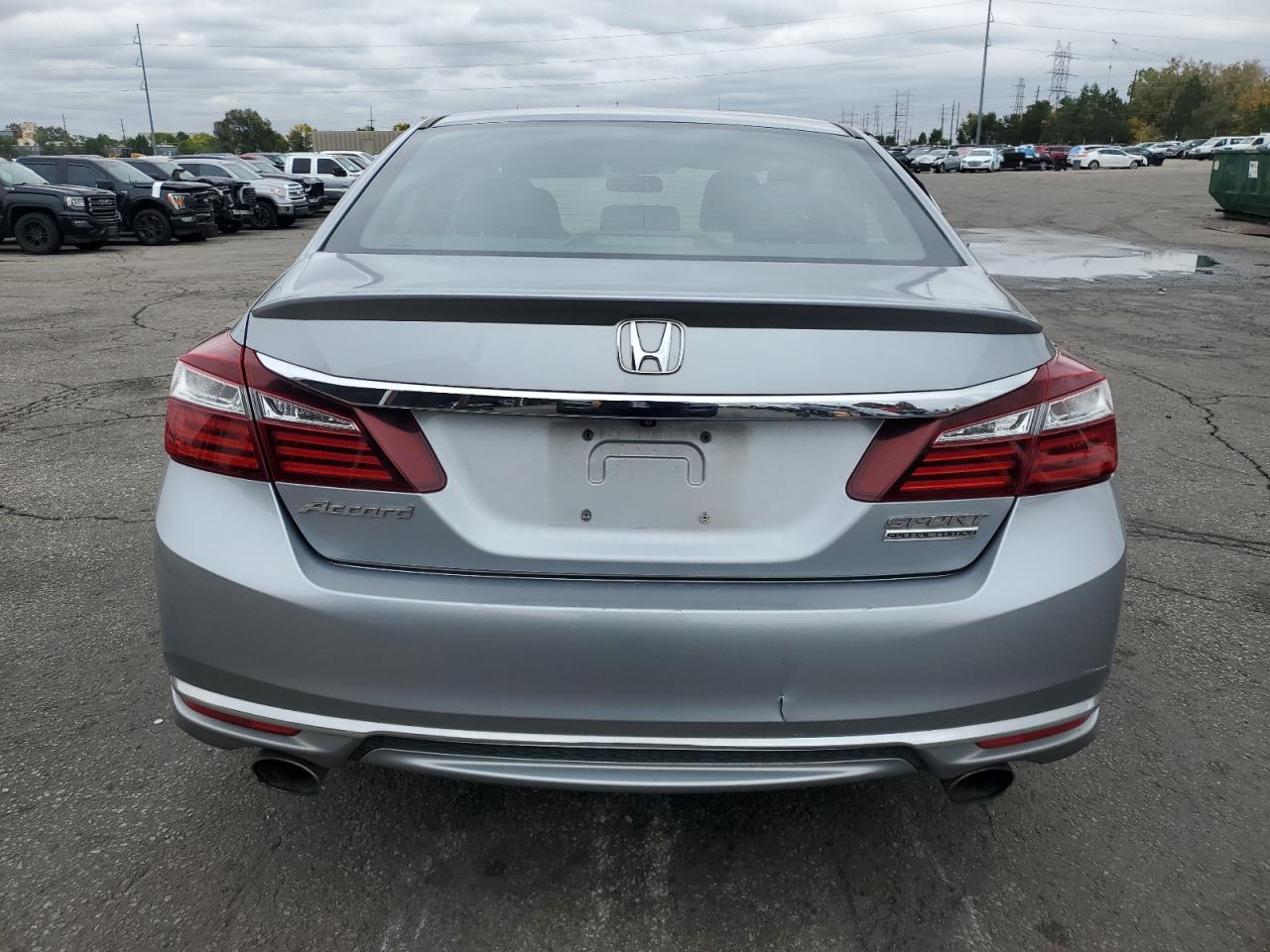 2017 Honda Accord Sport Special Edition VIN: 1HGCR2F18HA147852 Lot: 85797645