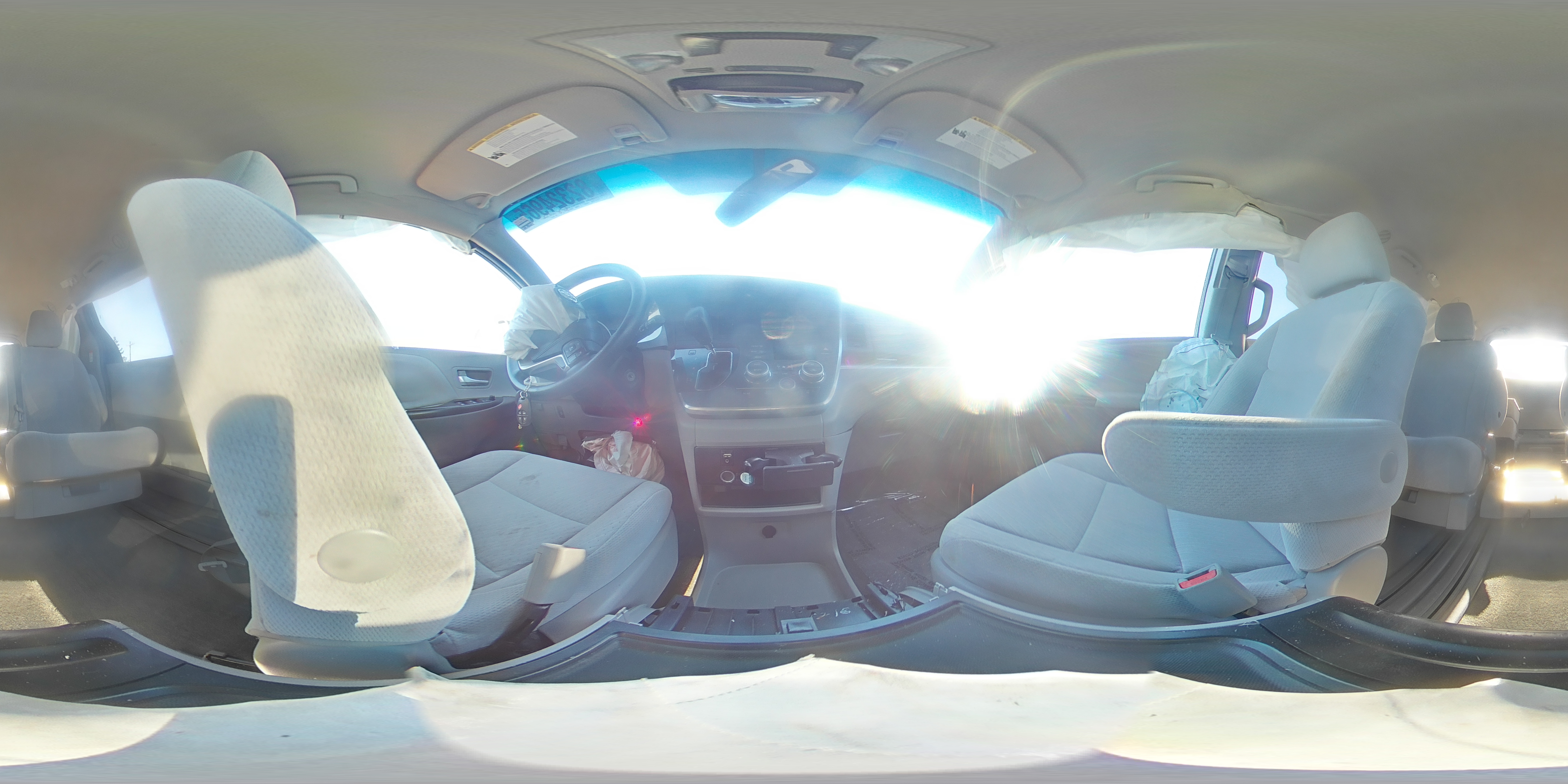 2016 Toyota Sienna Le VIN: 5TDKK3DC8GS694047 Lot: 82324965